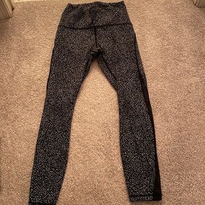 Womens size 4 lululemon leggings